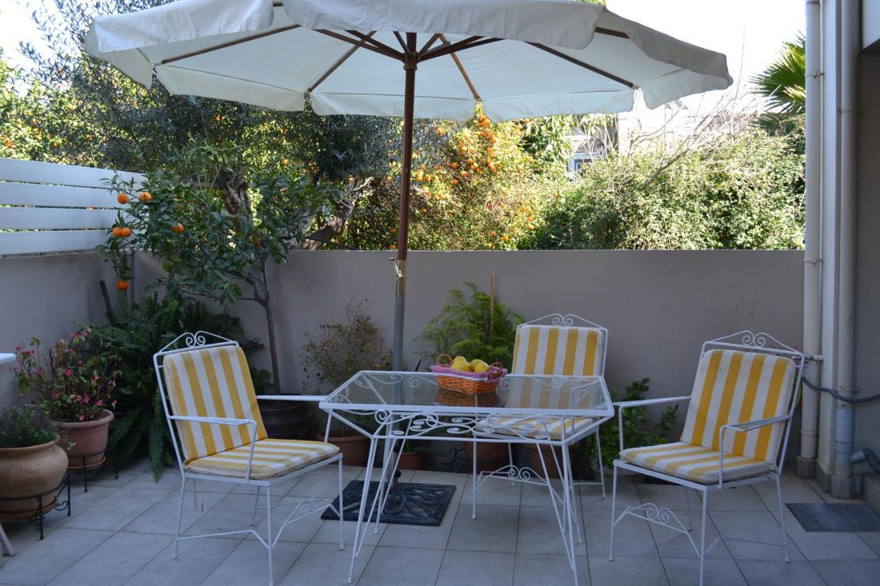 Kalamata Beach Maizonette Ground Floor And Semi-Basement With Yard Kültér fotó